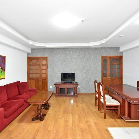 Armenak Apartments N20 Erevan Esterno foto