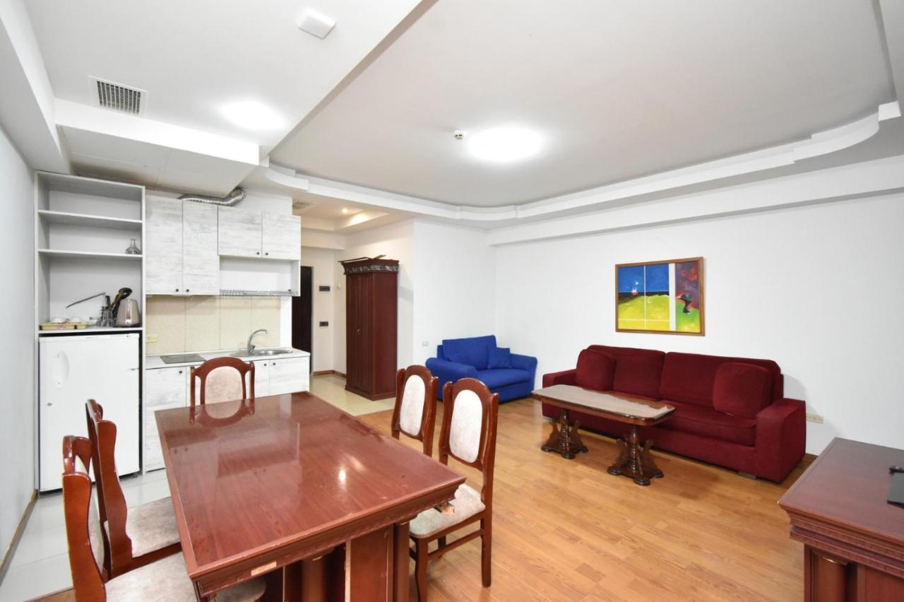 Armenak Apartments N20 Erevan Esterno foto