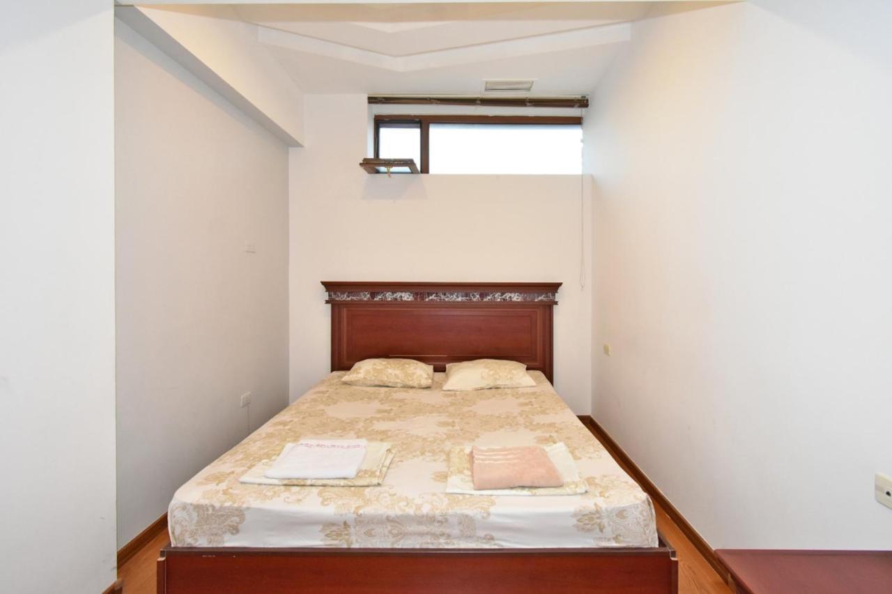 Armenak Apartments N20 Erevan Esterno foto
