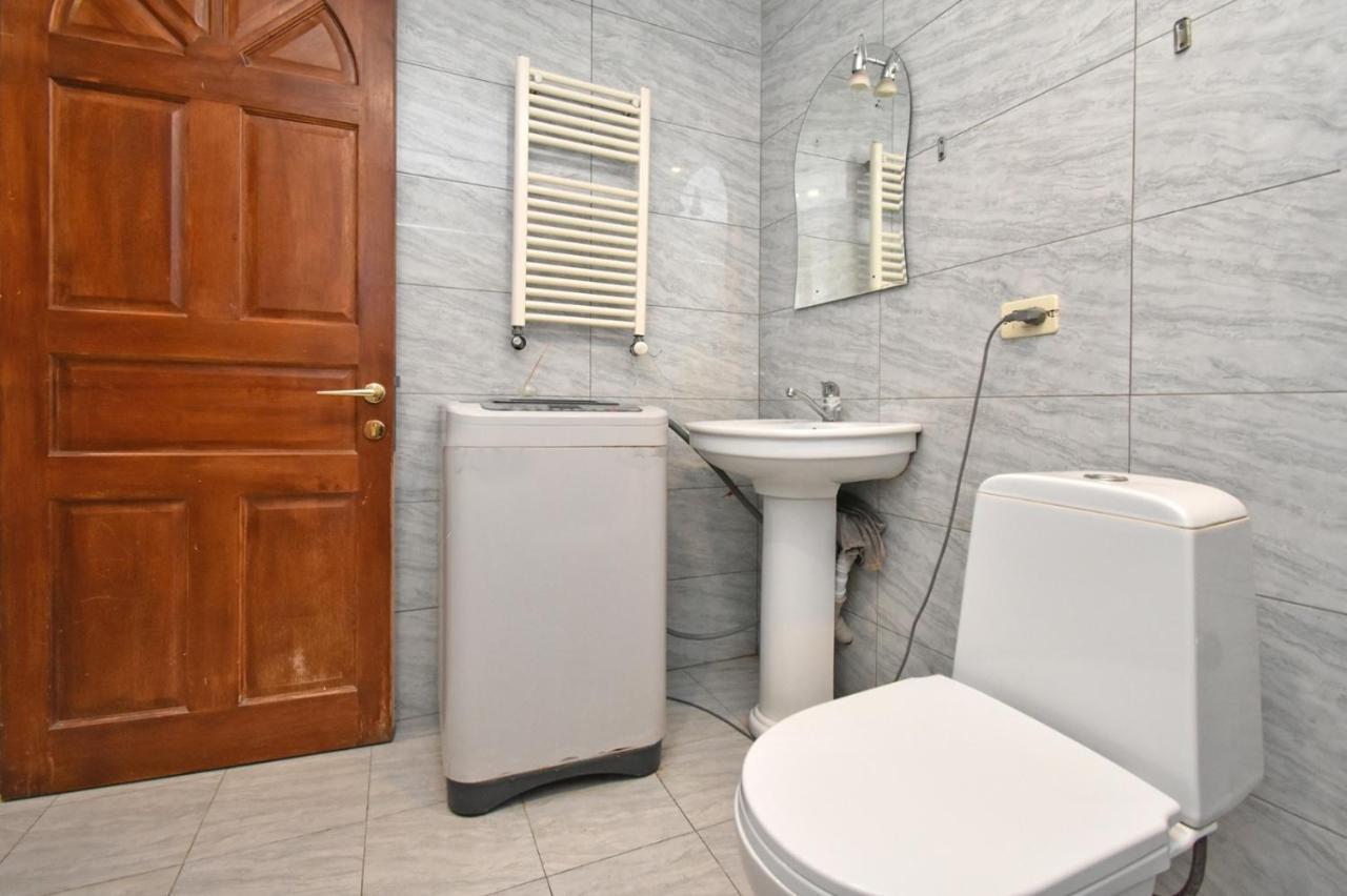 Armenak Apartments N20 Erevan Esterno foto